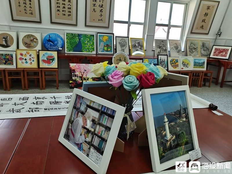烟台御龙山学校举办校园艺术节美术作品展览