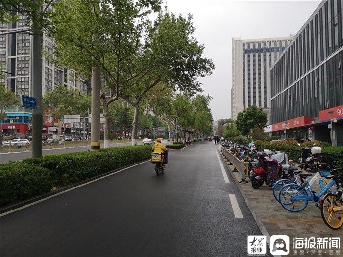 春雨绵绵寒意浅 济南迎来连续阴雨天气