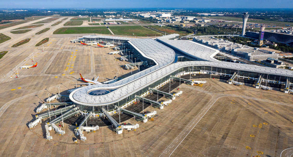 海口美兰国际机场二期扩建项目正式投入运营 - 中国