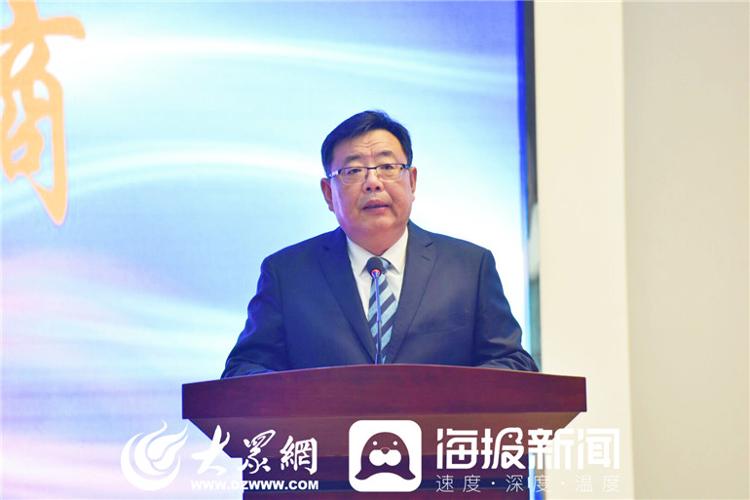 德州市委副书记,市长杨洪涛,副市长张桂爱在德州市会场参加.