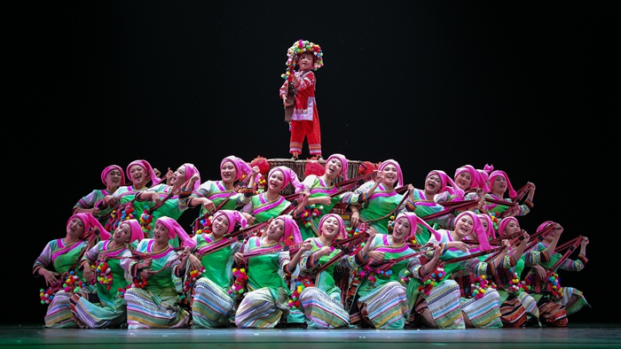 再续民族舞盛宴 第十三届中国舞蹈"荷花奖"民族民间舞评奖第二场结束