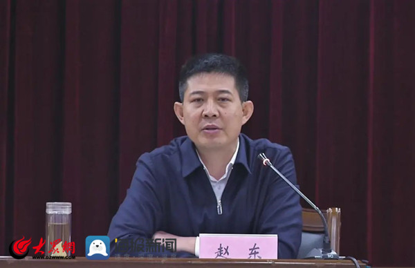 沾化区委副书记,区长赵东出席会议并讲话.