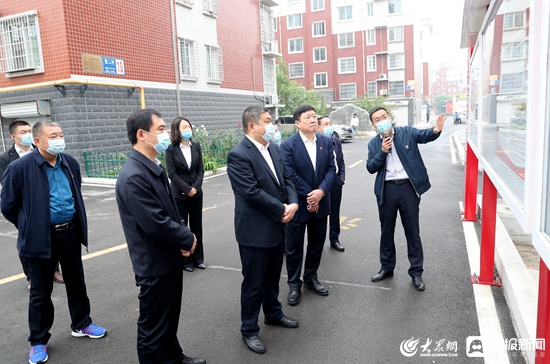 孙庆雷要求,市人大常委会要充分吸收借鉴外地市先进经验做法,制定时间