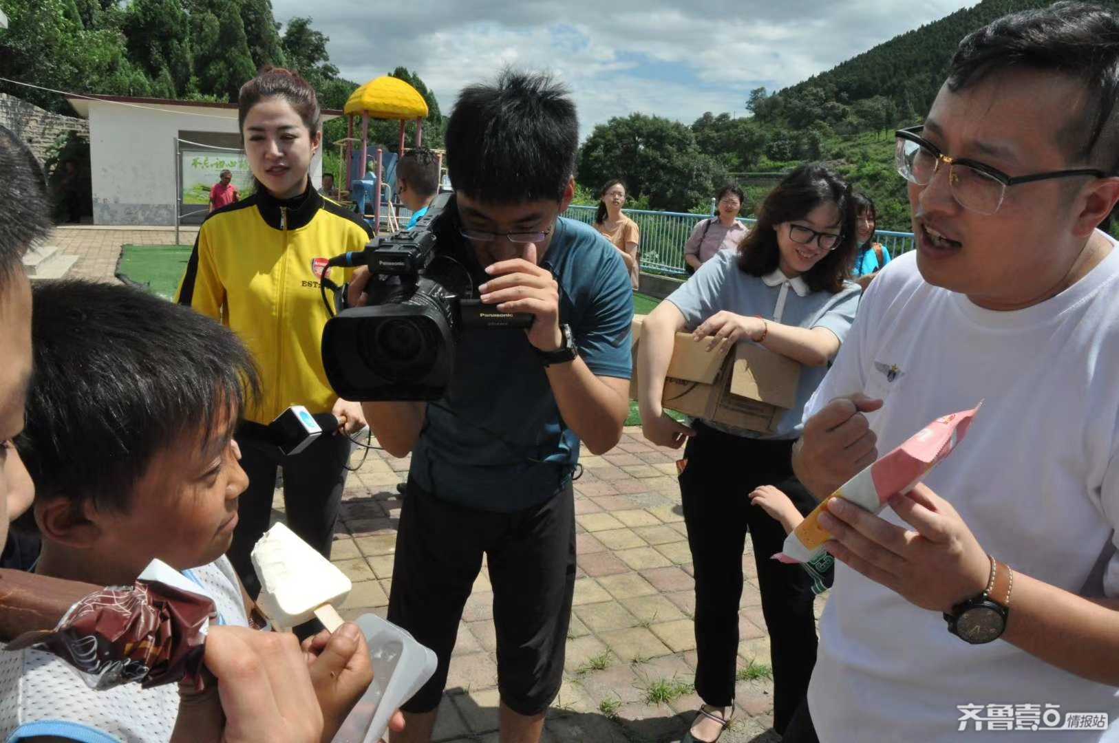 八一建军节写在八一建军节前的助学行动