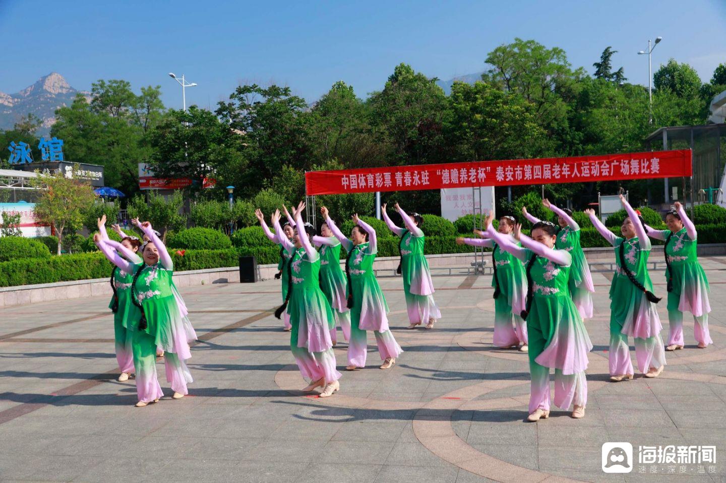 中老年广场舞 大赛图片