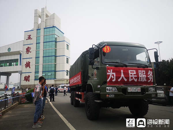 人民视觉|安徽淮河王家坝闸启动开闸泄洪