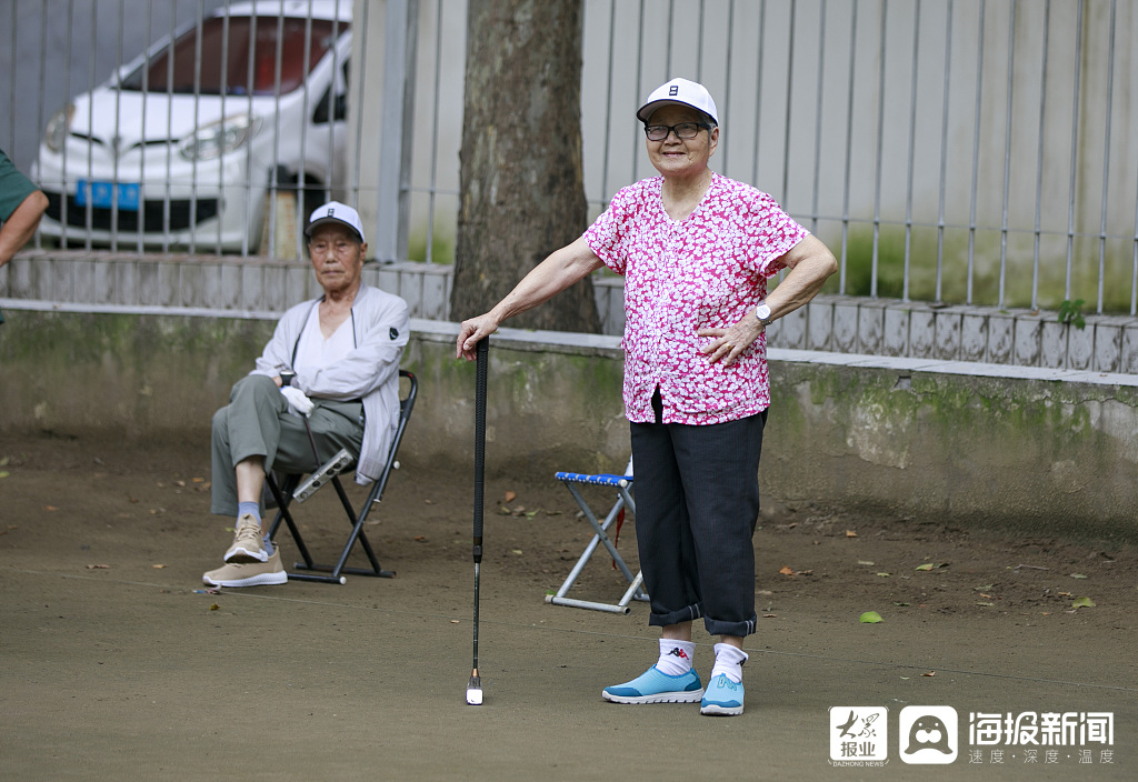 【】河南漯河：老兵伉俪相濡以沫66载 “八一”节是结婚纪念日