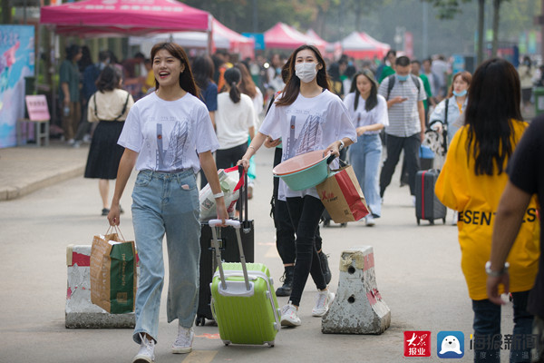 |海豹开箱记·开学季纪实摄影集 山东工艺美术学院篇