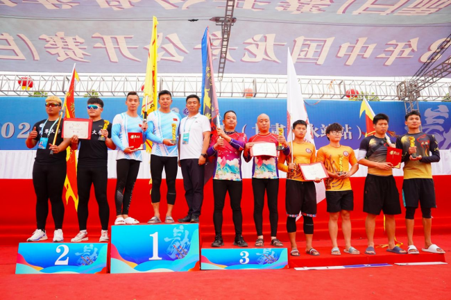 永靖县再次举办大型龙舟赛事，打响水上运动品牌