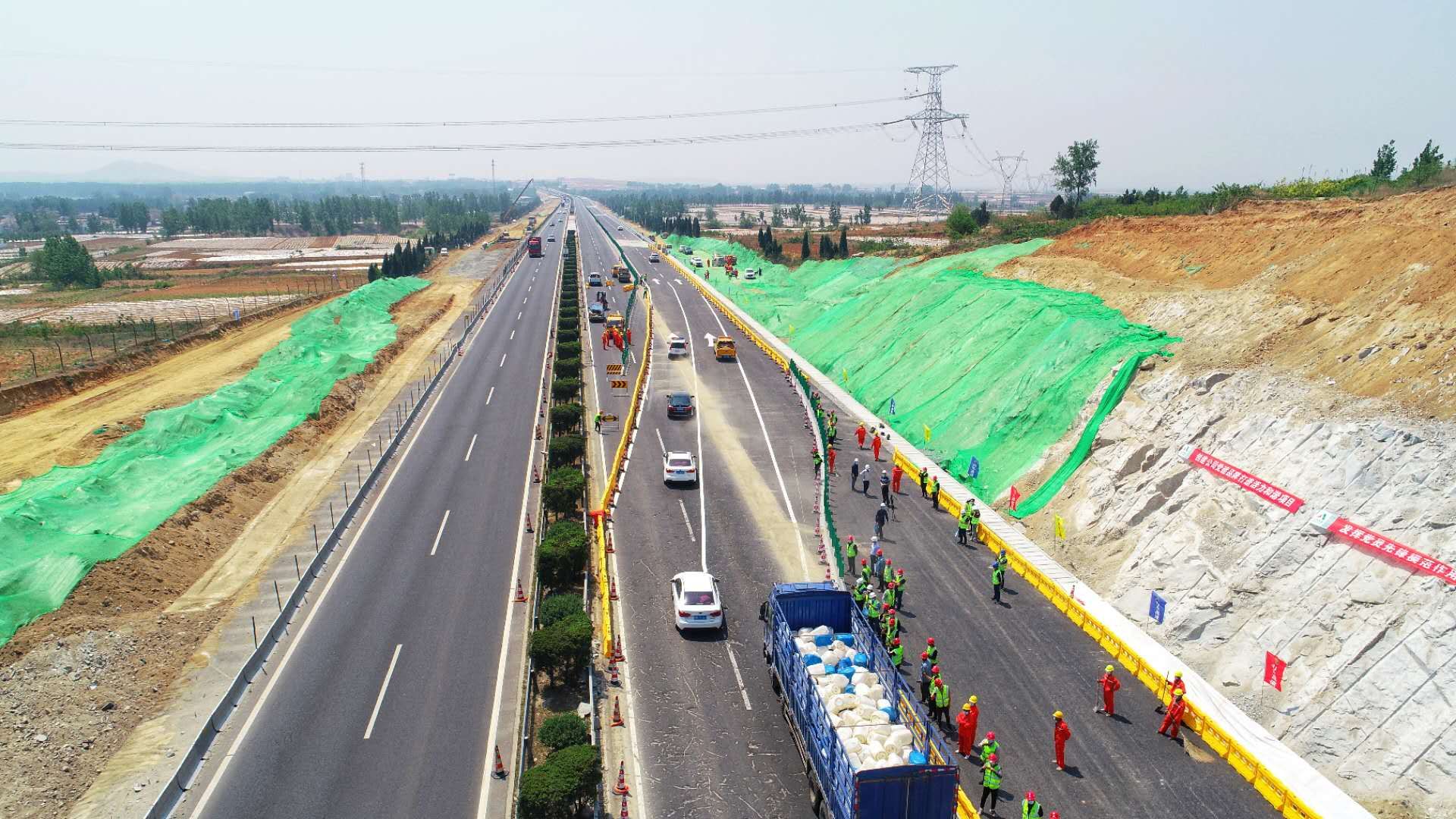 最新进展！山东南北交通主动脉――京台高速改扩建项目完成首次集中施工转序