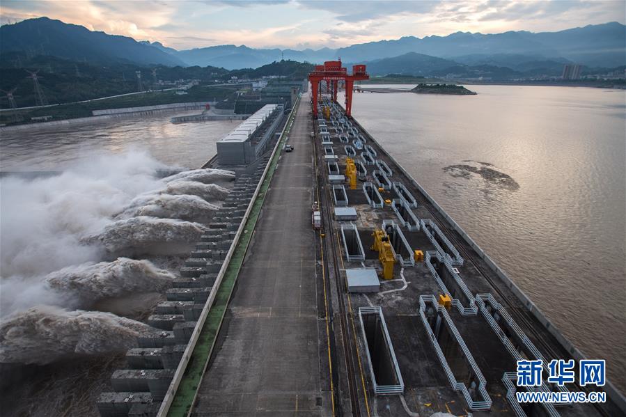 三峡水利枢纽|三峡水利枢纽迎战建库以来最大洪峰