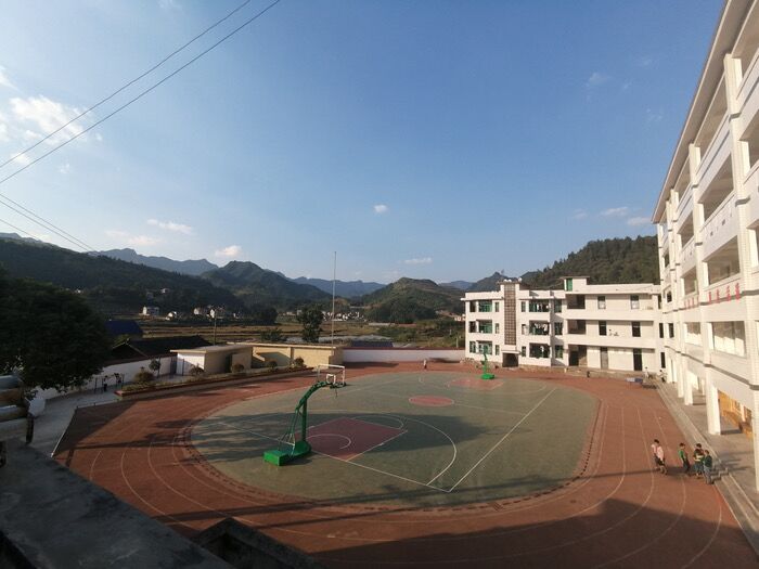 历城区七里河小学图片