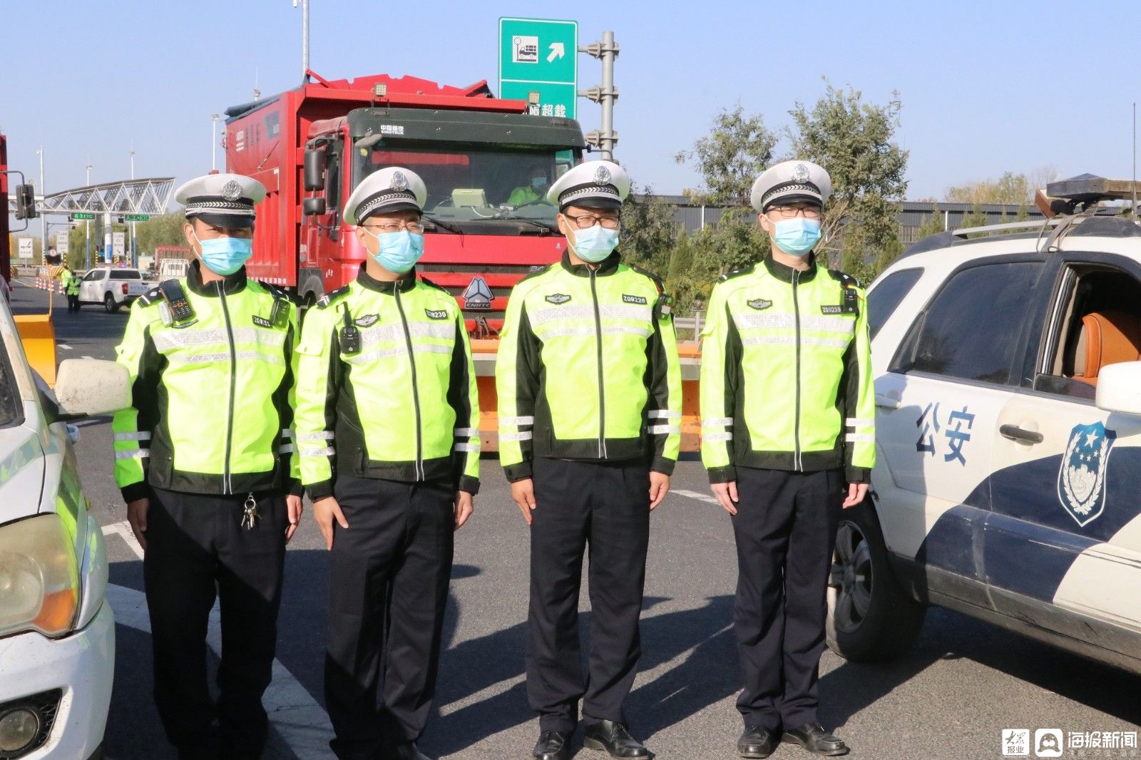 聊城高速交警临清大队联合多部门开展冬季除雪防滑应急演练