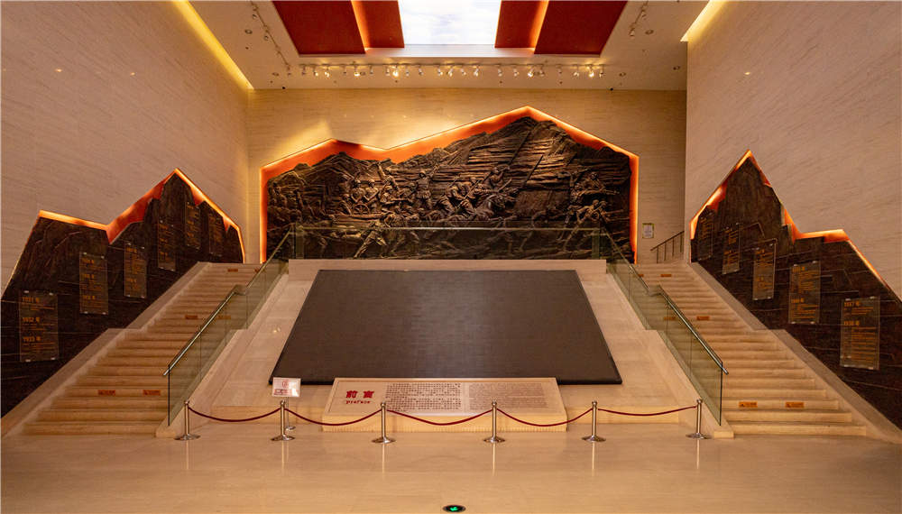 鲁中抗日战争展览馆建于2015年,以抗日战争期间鲁中地区抗日根据地和