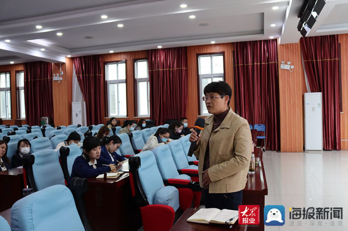 首页>教育最后,卧虎山小学校长伏圣娟进行总结.