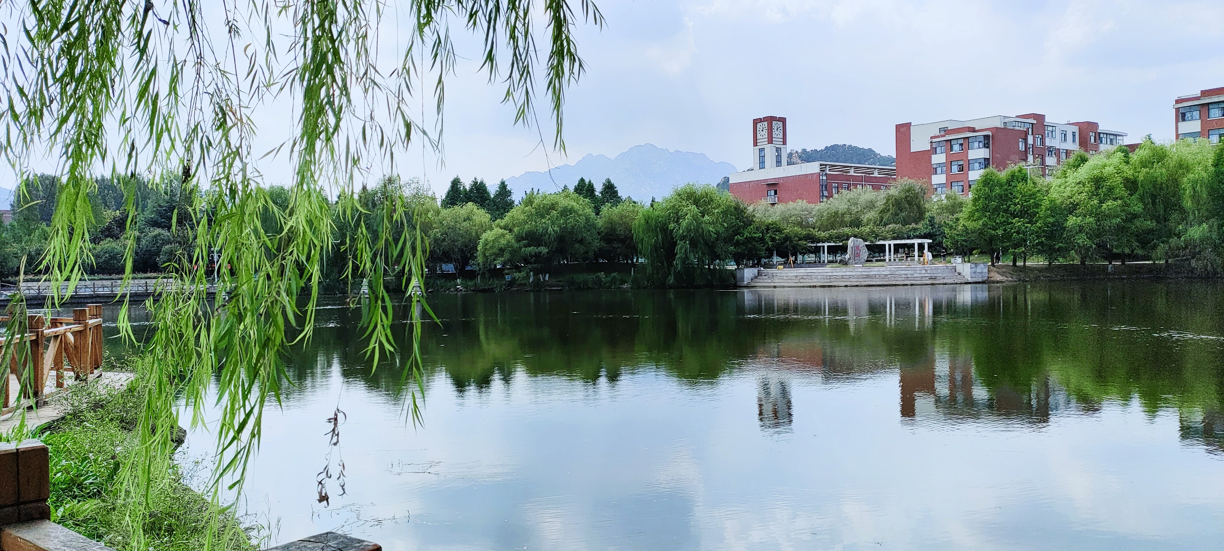 山东建筑大学美景图片