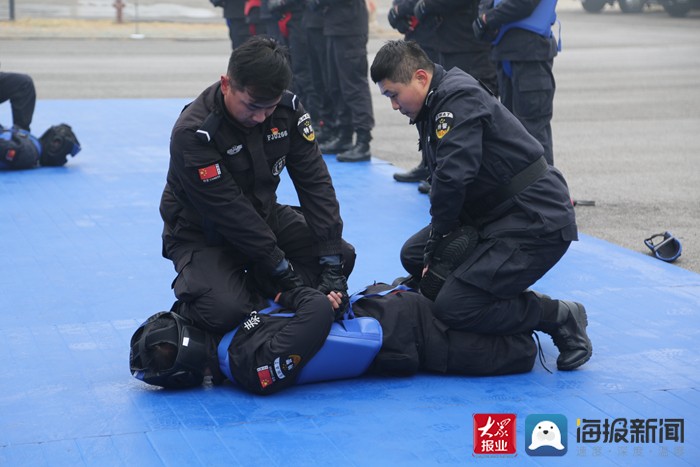 泰安特巡警支队举行"忠诚担当新使命 勇毅护航新征程"警营开放日活动