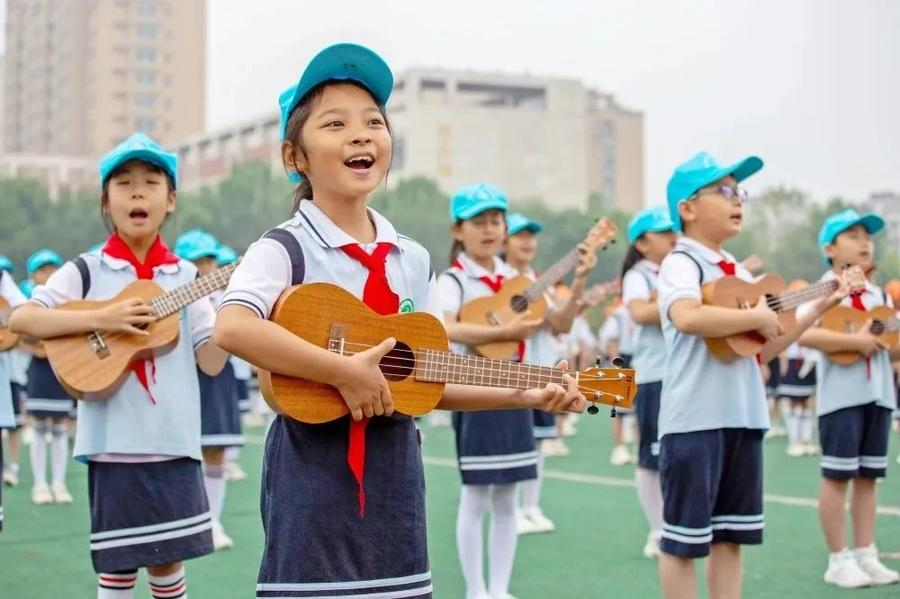 潍坊市小学音乐教育教学研讨会暨音乐特色课程展示活动举行