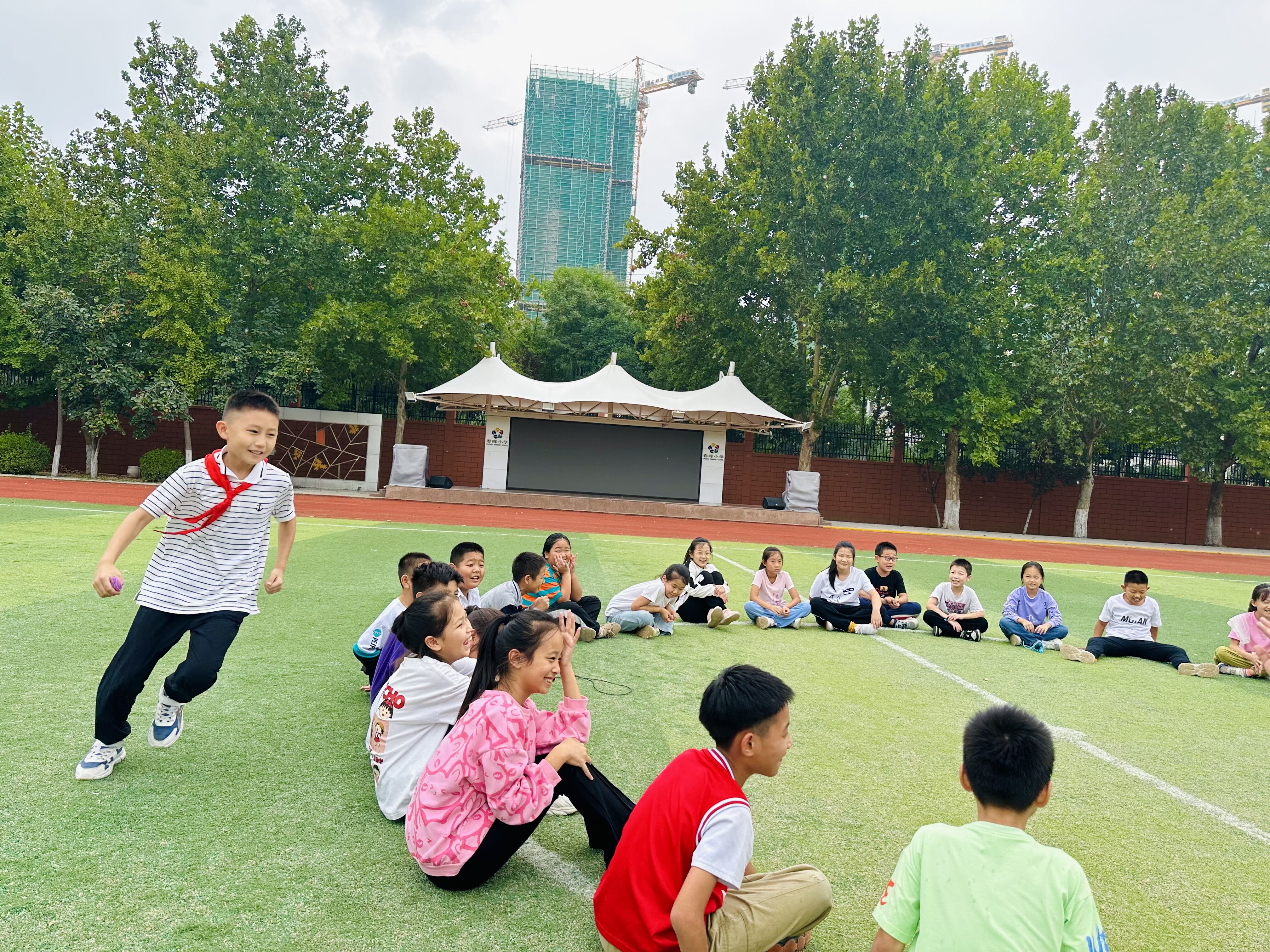 济南高新区春晖小学图片