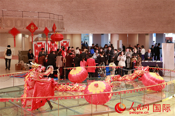 全日本華僑華人社団聯合会が東京で辰年の到来を祝うパーティー開催