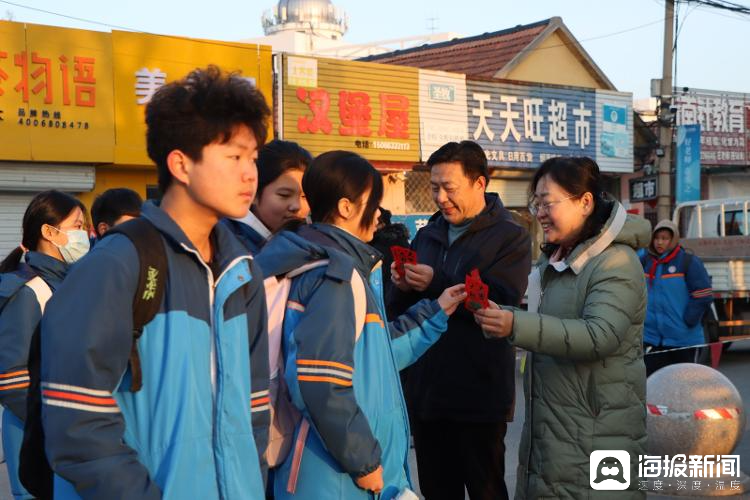 日照海曲高中学生图片图片