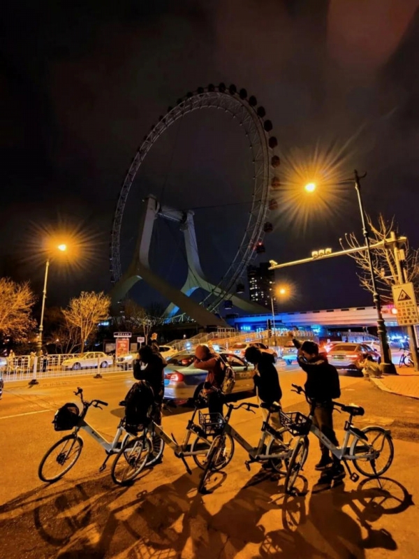 125kmを10時間で　4人の留学生がシェア自転車で北京から天津へ