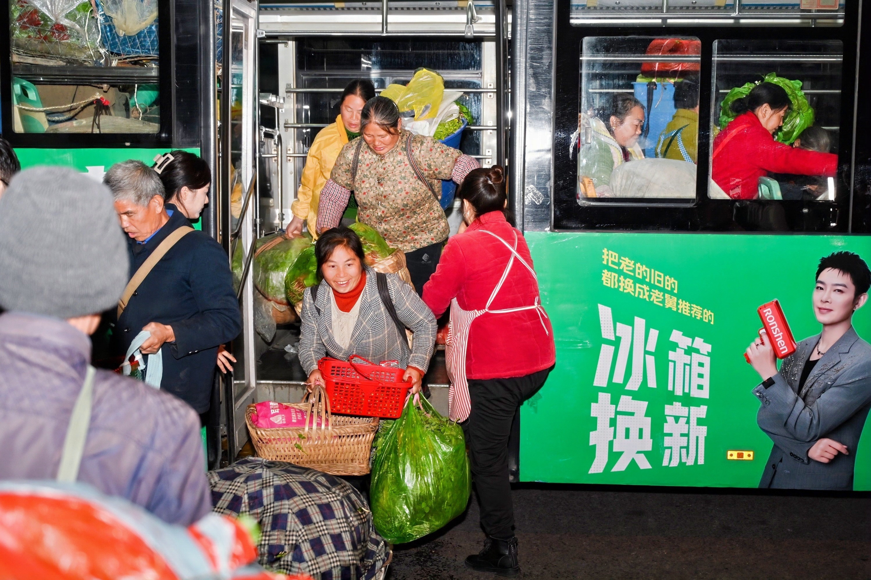 暖心行动，科技赋能！容声冰箱公益再出发