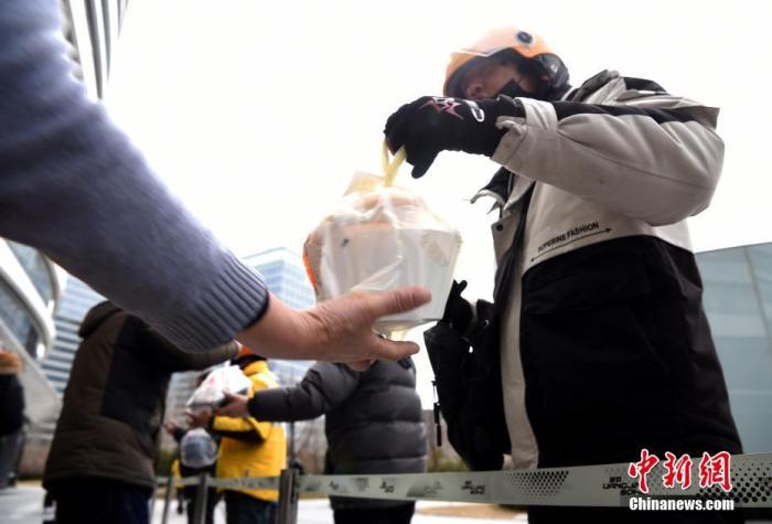 「人员」多地复课、乘地铁有新规……4月起生活将有这些改变！