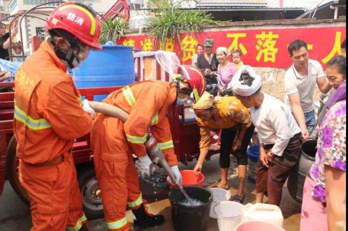 「人民日报客户端」 两部门紧急下拨1亿元抗旱，云南干旱持续发展