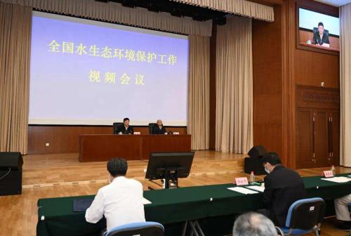 中新经纬生态环境部：确保2020年底黑臭水体消除比例达到90%以上