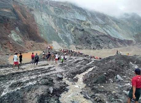 【】缅甸帕敢翡翠矿区发生大规模塌方 已致33人遇难 约200人被掩埋