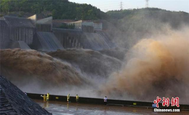 降水|加长版“三伏天”今开启：南方降雨未歇，高温又登场