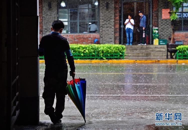 新华网|台风“巴威”造成辽宁大范围降雨