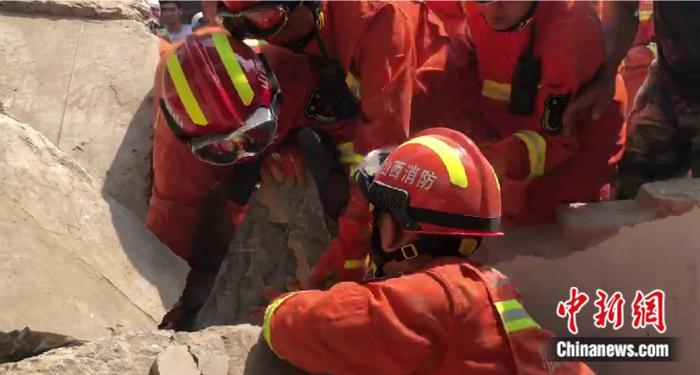 救援|山西襄汾聚仙饭店坍塌已致5人死亡 救援力量增至710人