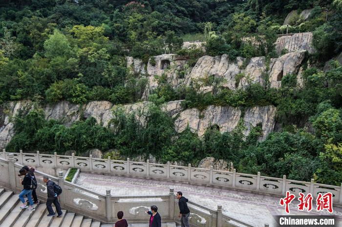 中国新闻网|走进南京牛首山 感受神秘与静谧