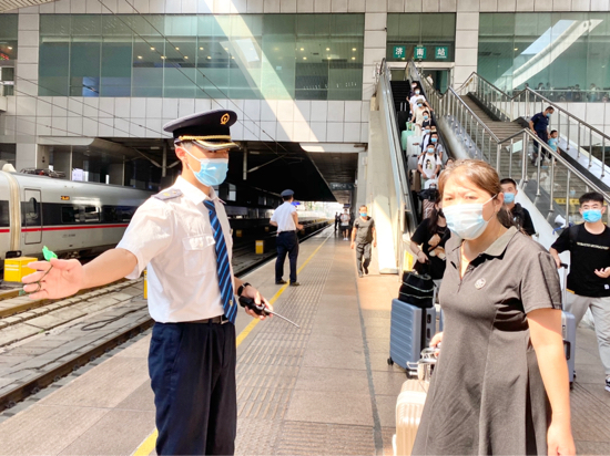 新时报|10月11日起铁路实施运行新图，济青间开行一站直达动车