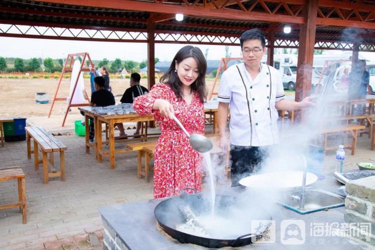 鱼你同乐 莱西市水集街道首届金秋鱼乐文化节在产芝村举行