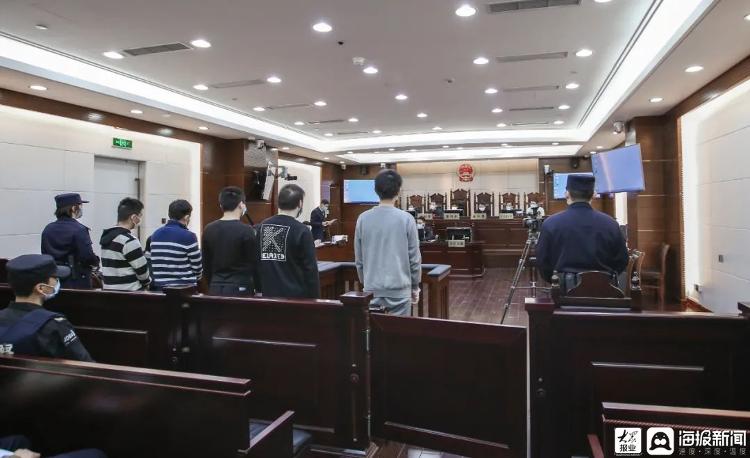 大众报业·海报新闻|上海5人走私冷冻肉被判刑，还得承担处置费