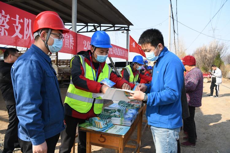 国网潍坊供电公司电力线路防护宣传月圆满结束