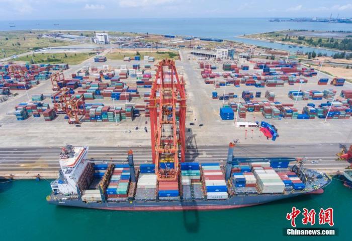 商务部：力争尽快出台海南自贸港跨境服务贸易负面清单