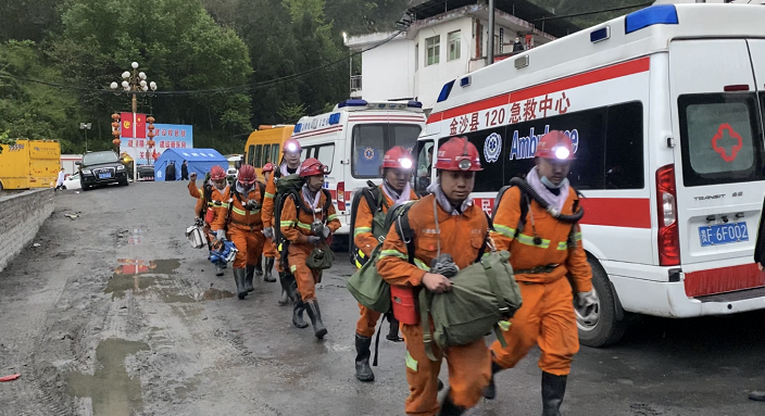 贵州金沙县东风煤矿煤与瓦斯突出事故搜救结束 造成8死1伤