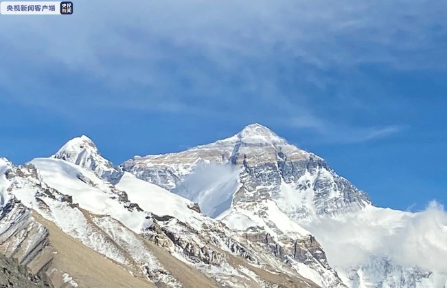 有关部门加强西藏5000米以上独立山峰管辖权，登山“旺季”安全不容忽视