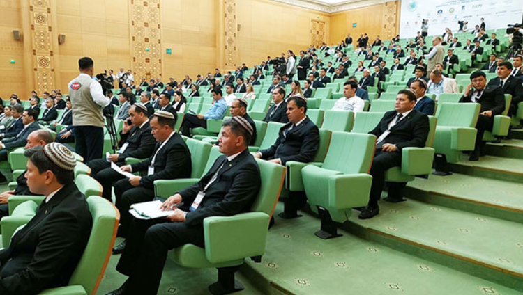 土库曼斯坦财政与经济部部长：土库曼斯坦将继续加大吸引外资力度