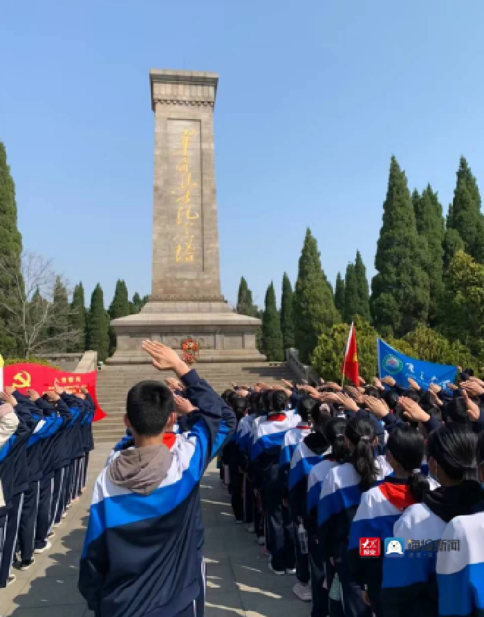 莱芜寨里中学图片