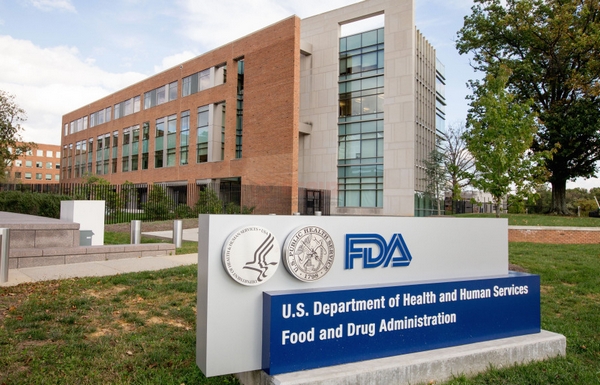 美媒：FDA批准首个延缓阿兹海默症进程的新药，但颇具争议