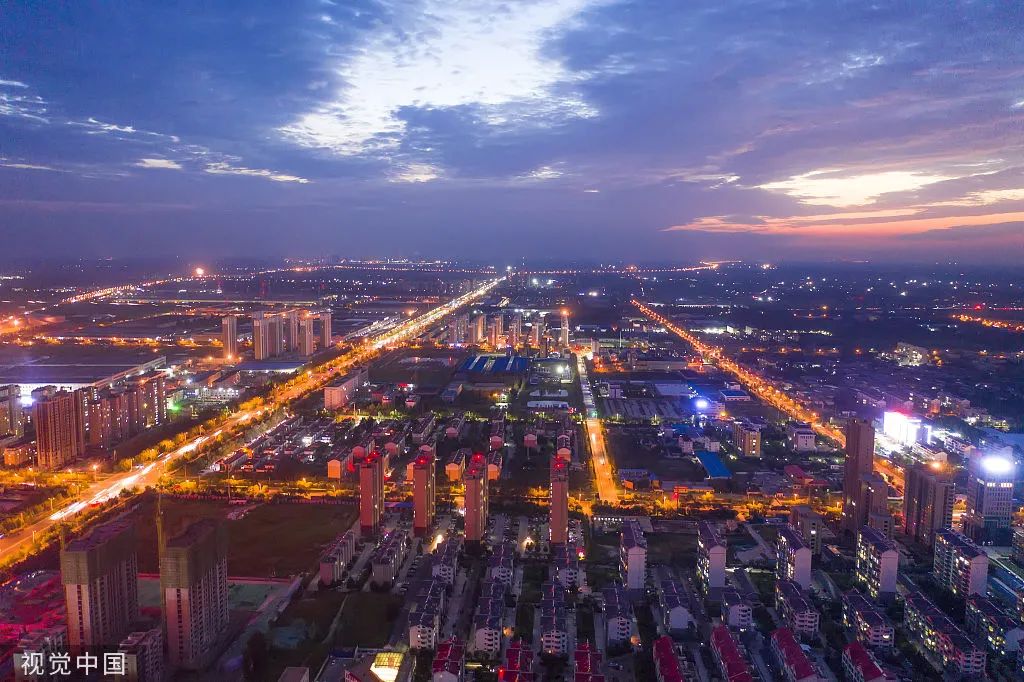 夜景滨州新立河景区彩虹湖转盘俯视十里荷塘新立河大桥滨州颐园明珠