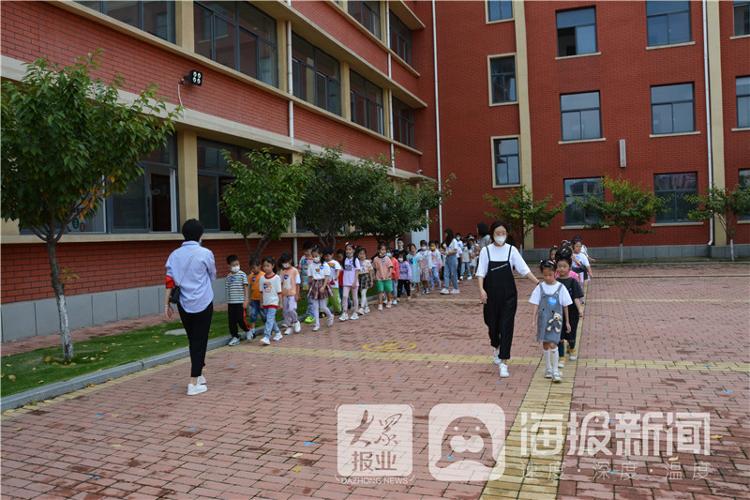 烟台文昌小学图片