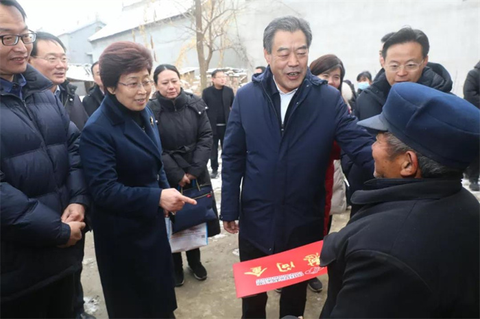 菏泽市政府副市长侯婕,菏泽市民政局局长赵斌,定陶区委副书记,区长