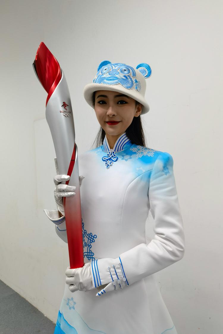 北京冬奥引导员图片
