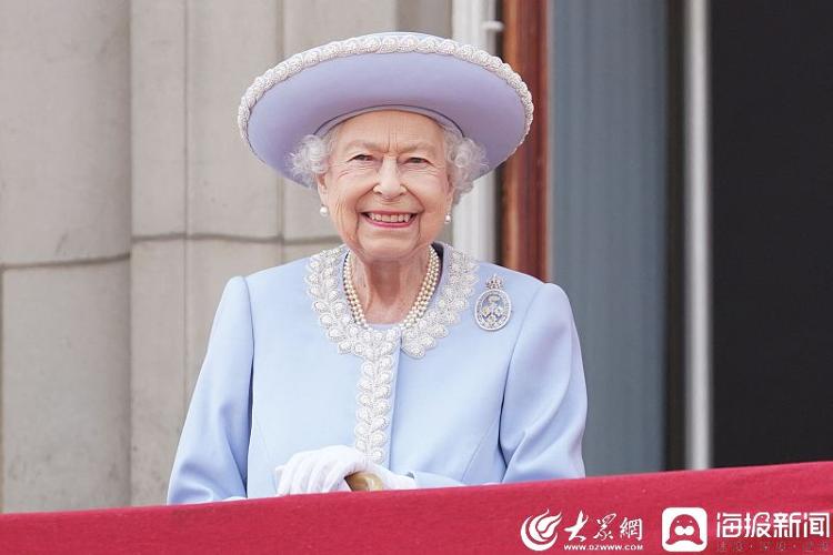 数说英国女王丨26岁加冕，在位70年，历经15位英国首相